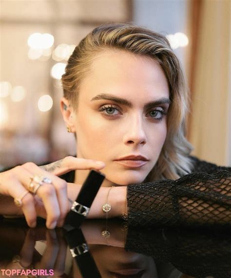 cara delevingne nude leaked|Cara Delevingne Nude & Sexy Leaked The Fappening (18 Photos)